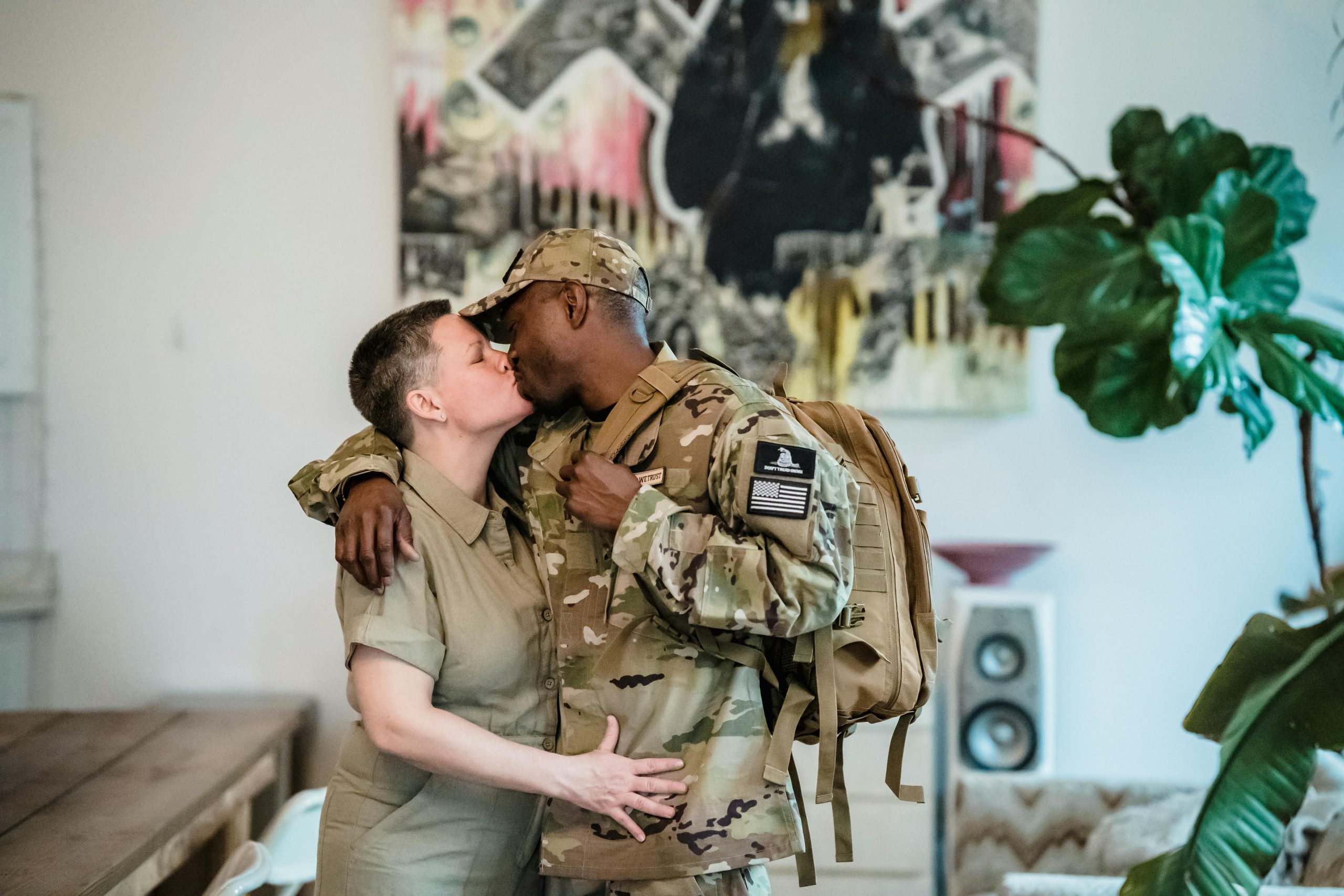 Signes clés qu'un homme reviendra après un rejet